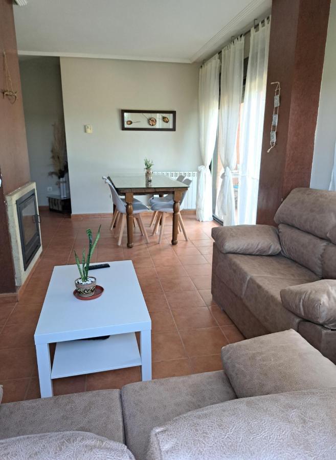 Villa La Casa Del Cipres à Aldeamayor de San Martin Extérieur photo